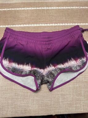 Women's Purple Ombre Athletic Shorts